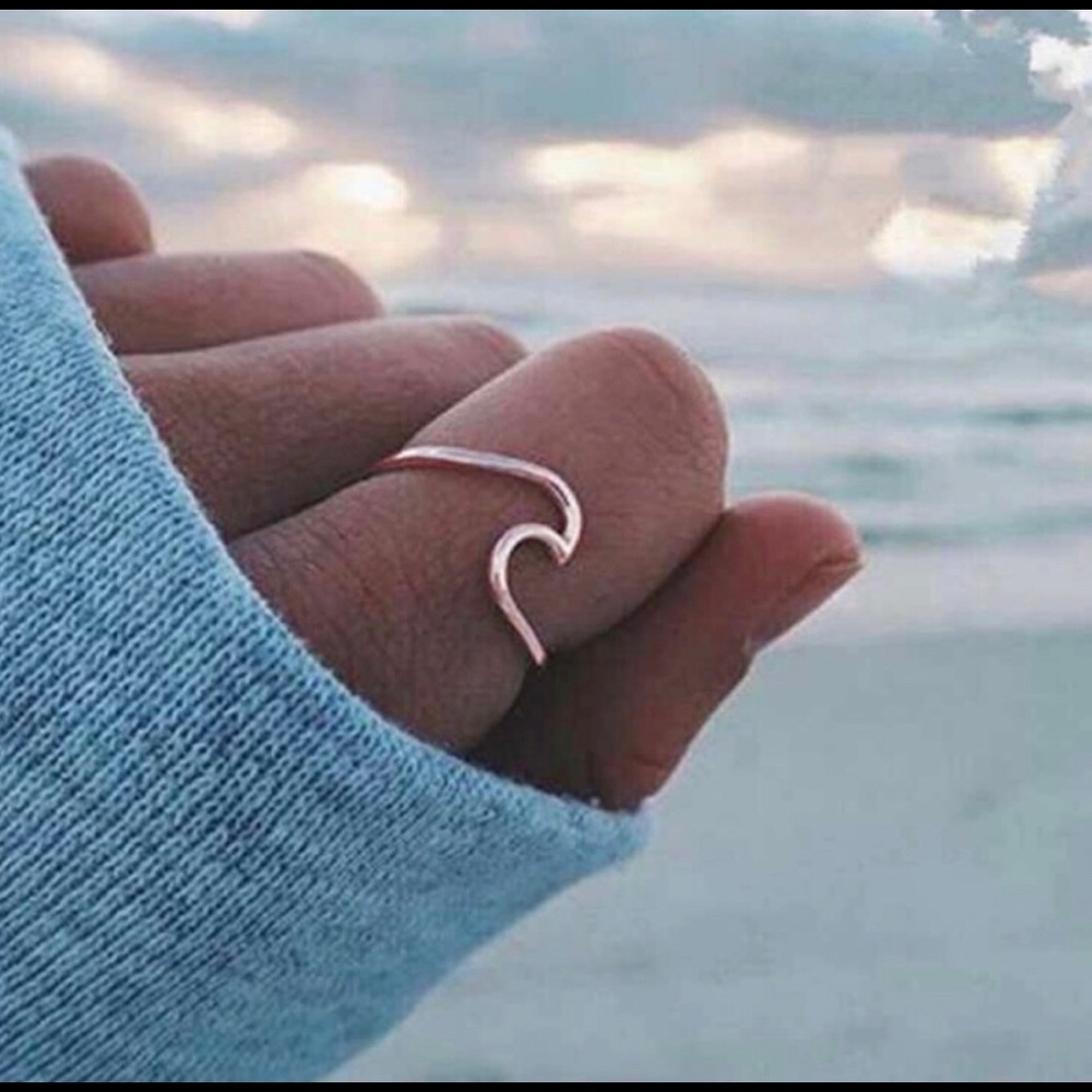 🌊 Rose Gold Ocean Wave Ring 🌊